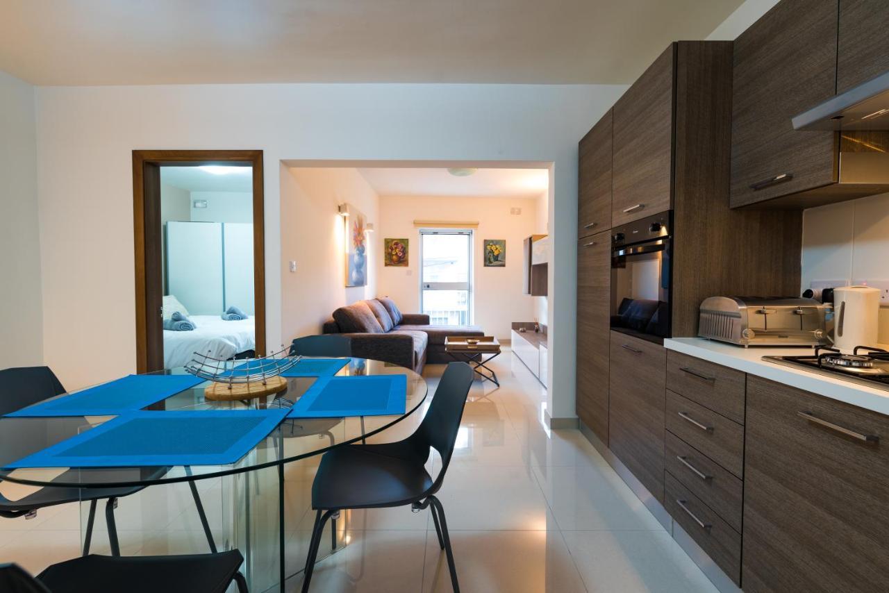 Sh5A-Qawra Prime Location 2 Bedroom Apartment St. Paul's Bay Dış mekan fotoğraf